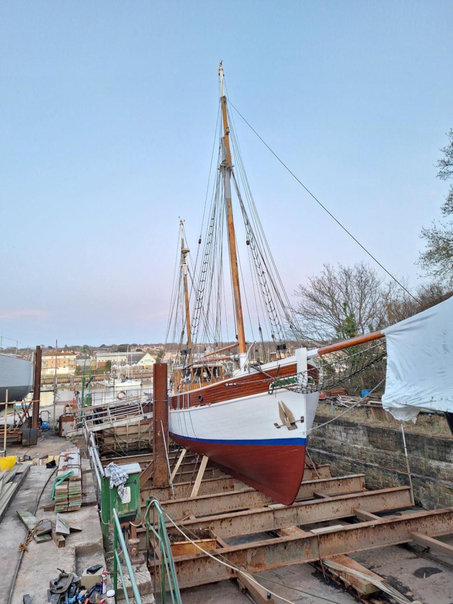 Hotel Historic Wooden Ship 'MFV119' East Cowes Exterior foto